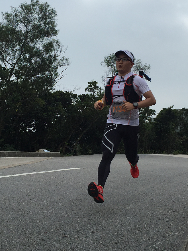 四个人，八条腿，一颗心，我们共同的乐施毅行者