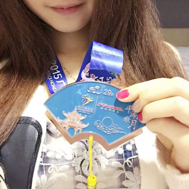 70斤软妹，独自战胜21.0975K全纪录！