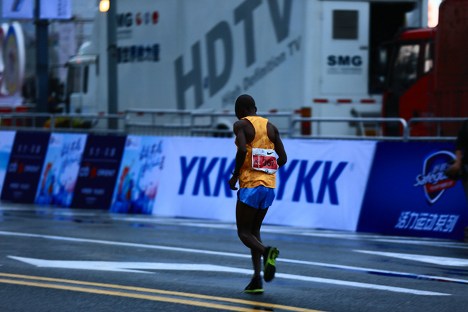 【上马20周年】我不跑，我只是看看