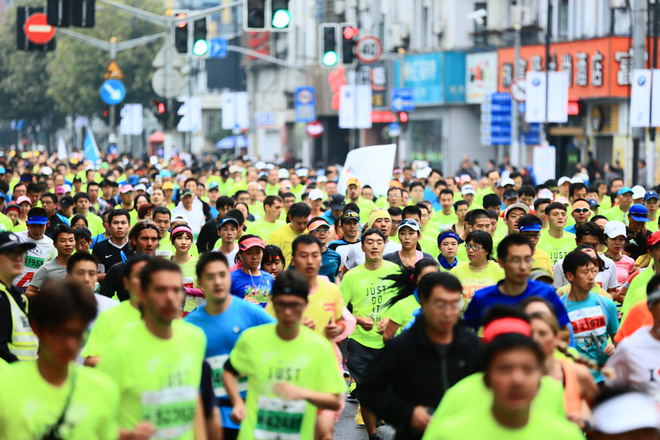 【上马20周年】我不跑，我只是看看