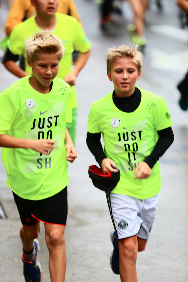 【上马20周年】我不跑，我只是看看