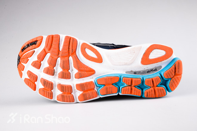 开箱 | 抉择快慢，Saucony 圣康尼 Triumph ISO