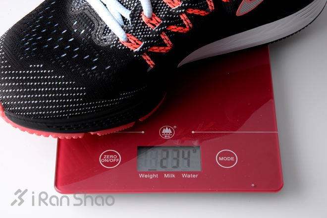 开箱 | Nike Air Zoom Vomero 10，漂亮得不像实力派