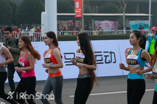 回顾 | 首届南马，一场“出人意料”的马拉松