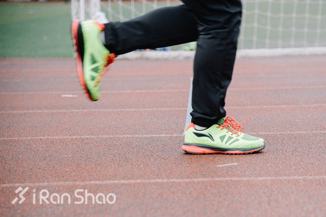 评测 | 云端之梦坚若磐石，李宁云二代冬季款跑鞋