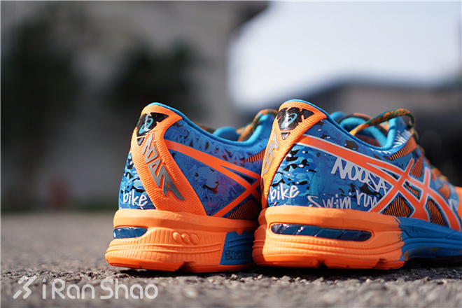 开箱 | 内敛外骚，亚瑟士Noosa Tri 10的生存王道