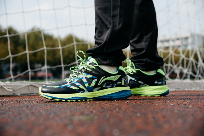 评测 | 踩着云彩跑过秋冬—李宁云二代冬款跑鞋评测