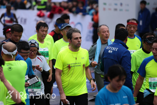 侬好上马  | 这些瞬间无关其他，跑就懂了。