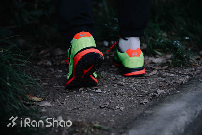 评测 | 云端之梦坚若磐石，李宁云二代冬季款跑鞋