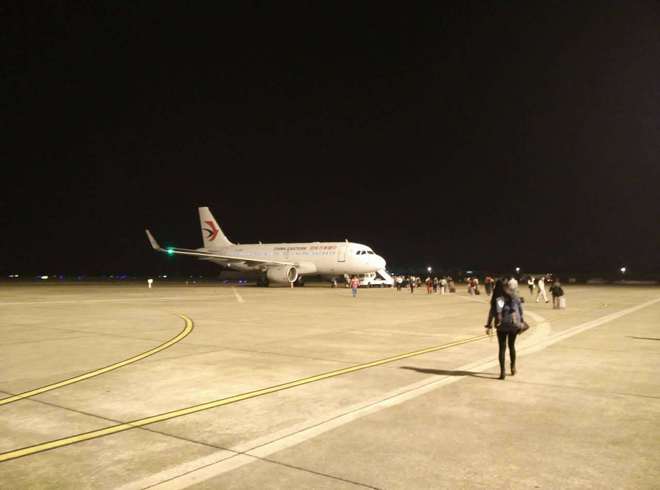 战 上 海          记我的2015上海马拉松