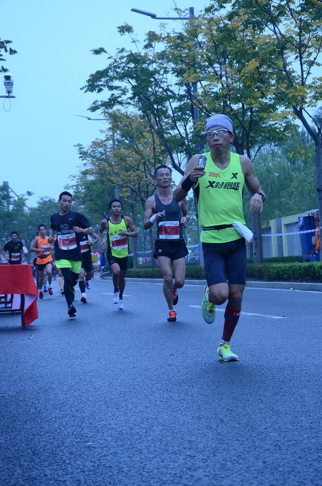 战 上 海          记我的2015上海马拉松