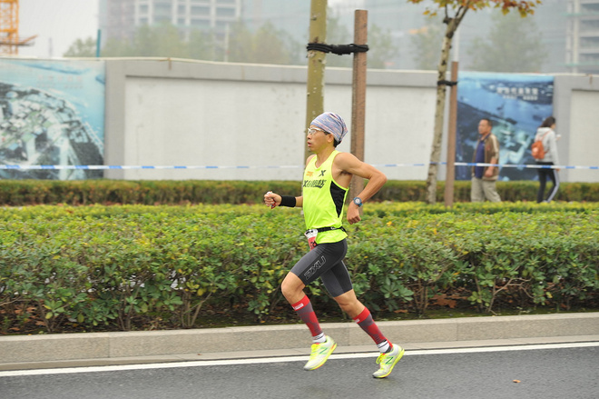 战 上 海          记我的2015上海马拉松