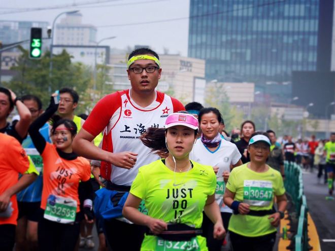 “侬好上马”让我们单纯的跑下去