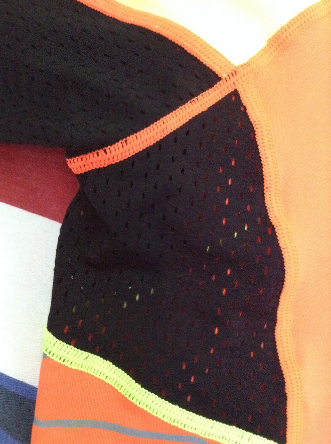 【众测报告】ActionFox快乐狐狸跑步套装 | 有似非有 如微风吹过一样柔软