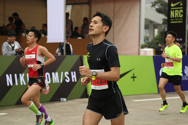 “侬好上马”让我们单纯的跑下去