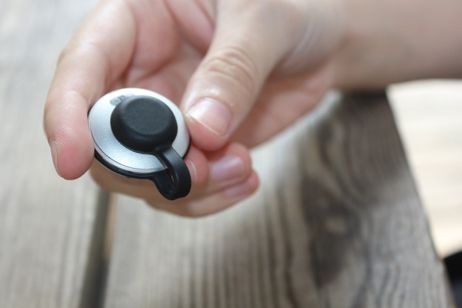 【众测报告】简约不简单，黑与白的时尚体验—Misfit Shine Speedo运动手环短评