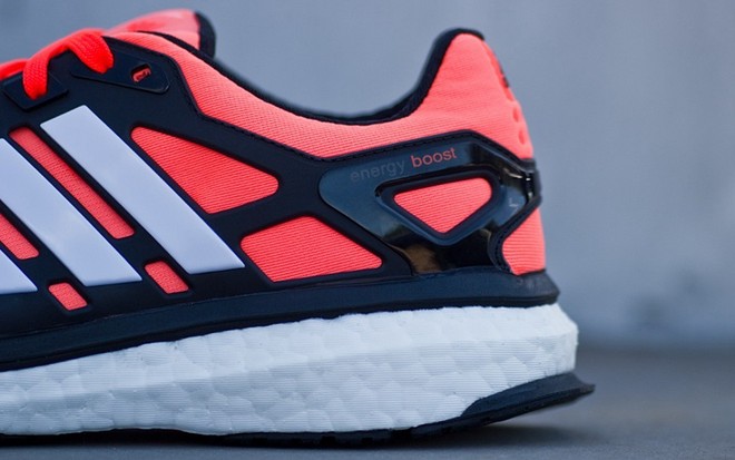 [Honest Review 诚实评测] Adidas Supernova Sequence Boost 8 | 有了铠甲，也有了软肋