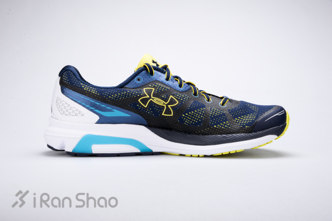 开箱 | UA Charge Bandit ，将浩瀚星空踩于脚下