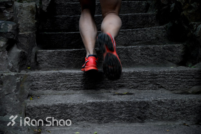 跑鞋 | Salomon 萨洛蒙 SLAB-Wings，红的不怕野