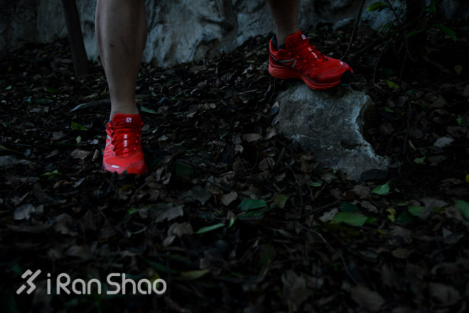 跑鞋 | Salomon 萨洛蒙 SLAB-Wings，红的不怕野