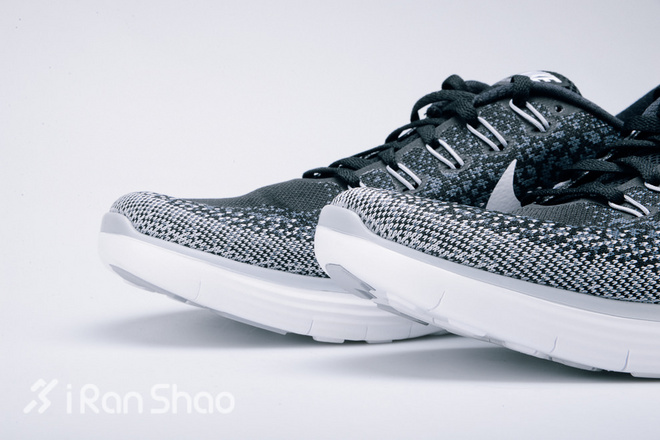 开箱 | 当Free遇上Lunarlon，Nike Free RN Distance是耐克粉的年终礼物