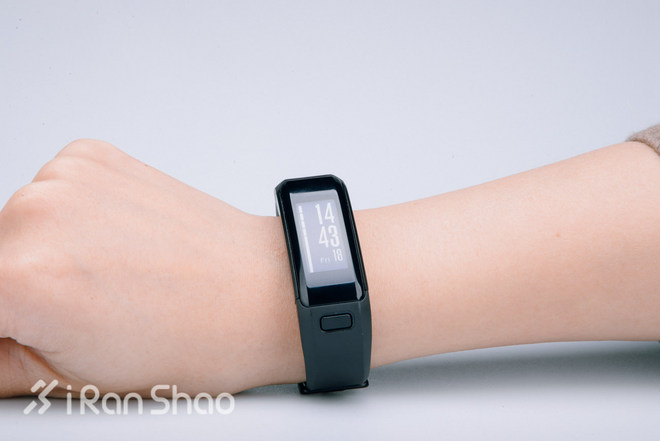 开箱 | Garmin Vivosmart HR，有着运动手表基因的智能手环
