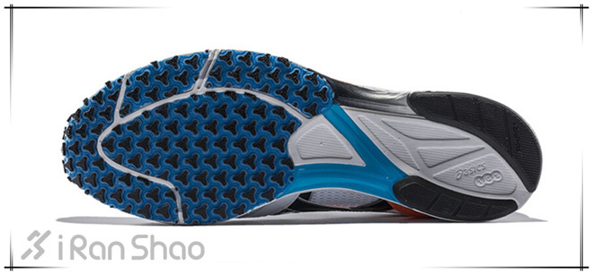 ASICS亚瑟士TARTHERGALE 3虎走跑鞋鞋底