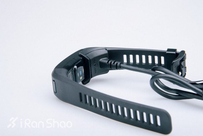 开箱 | Garmin Vivosmart HR，有着运动手表基因的智能手环