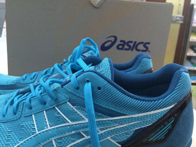 天之道，损有馀而补不足，是故虚胜实，不足胜有馀。— Asics Skysensor Glide 3 测评报告