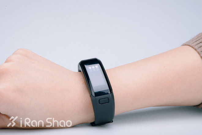 开箱 | Garmin Vivosmart HR，有着运动手表基因的智能手环