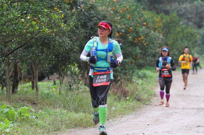 越野小白升级当中，此处省略500字