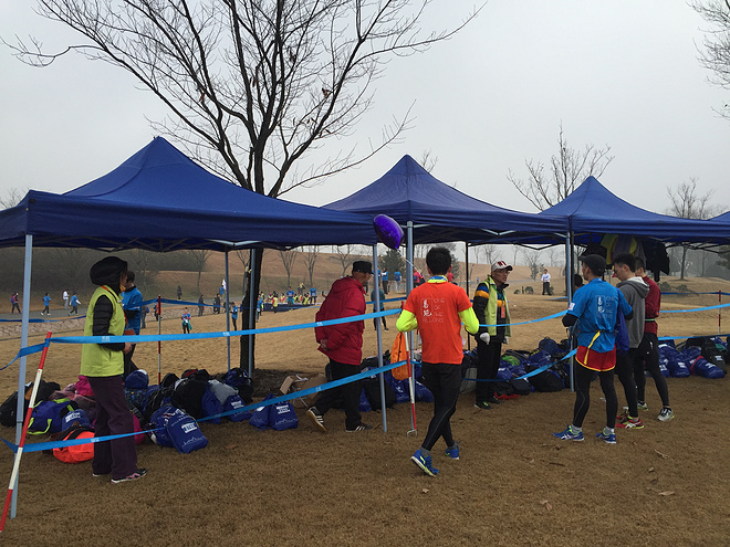 雾霾敢死队——易跑雪景山地赛评测