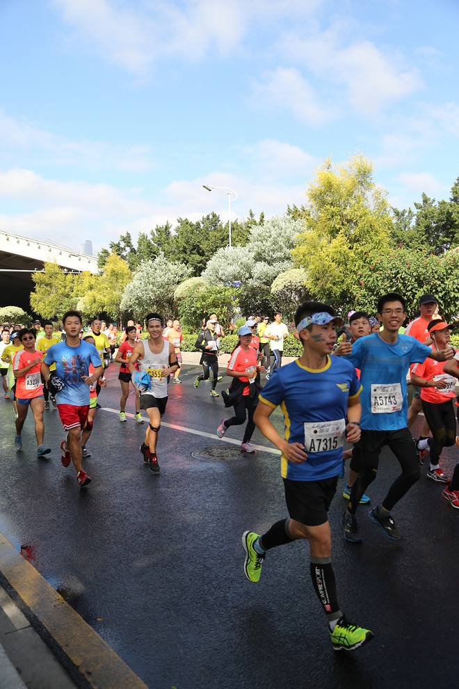 基突骚年的跑步那些事