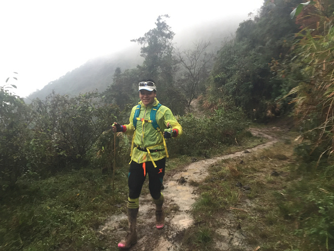 一场虐哭吃货跑渣的泥巴之旅——记首届五虎山越野赛