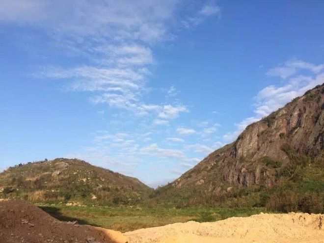 一场虐哭吃货跑渣的泥巴之旅——记首届五虎山越野赛