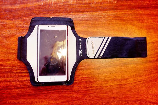 越夜越High——迪卡侬夜跑套装众测报告