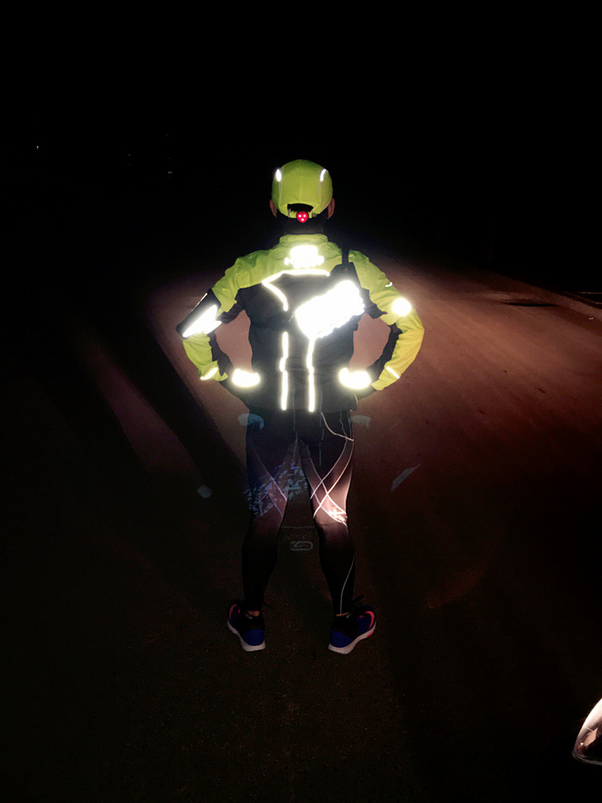 越夜越High——迪卡侬夜跑套装众测报告