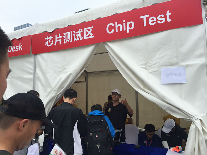 尼尼小的首次马拉松体验