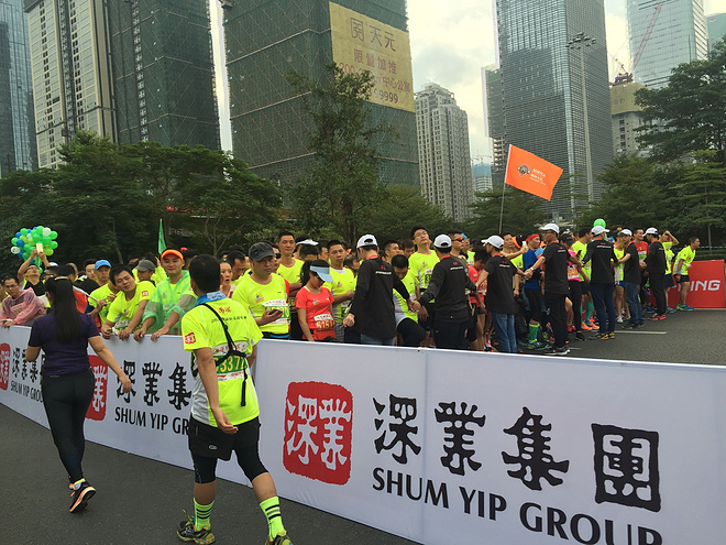 尼尼小的首次马拉松体验