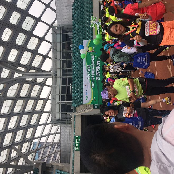 尼尼小的首次马拉松体验