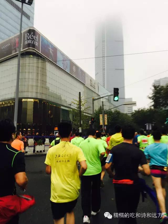 用42.195km，跑出对上海深深的爱