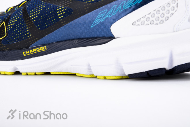 开箱 | UA Charge Bandit ，将浩瀚星空踩于脚下