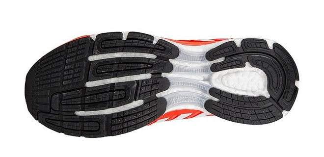 [Honest Review 诚实评测] Adidas Supernova Sequence Boost 8 | 有了铠甲，也有了软肋