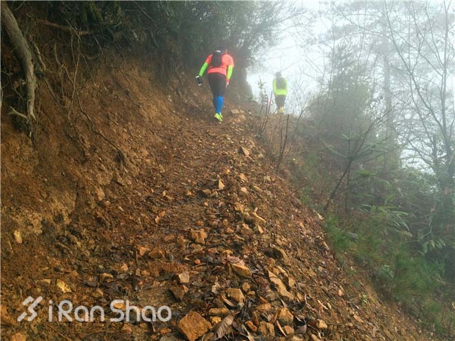探路 | 一条腾云驾雾且有故事的越野之路“黄山一百”