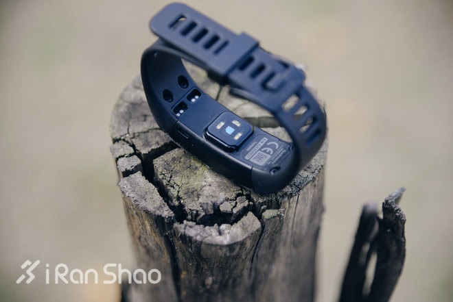 智能 | 你与好好记录生活只差一个Garmin Vivosmart HR
