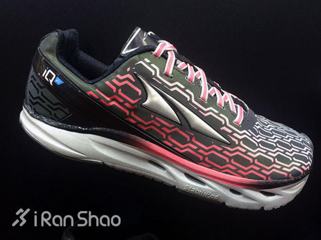 新品 | 2016年的这些新路跑鞋看得我都有买买买的冲动了