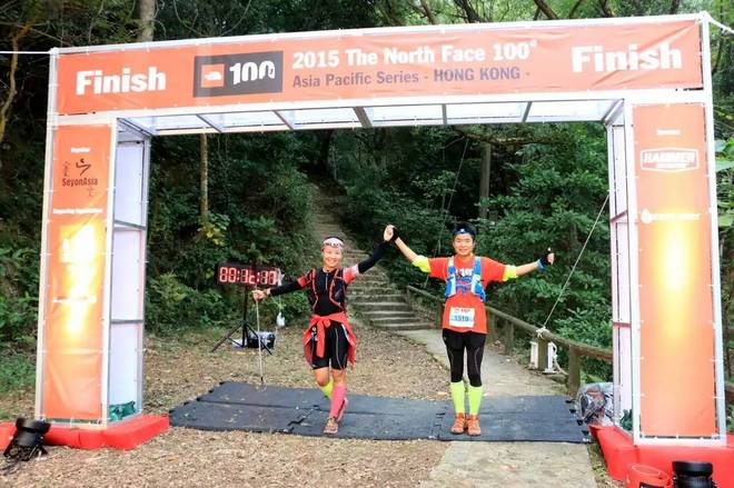 山在海中，人在山中，与熊熊在香港TNF100的故事