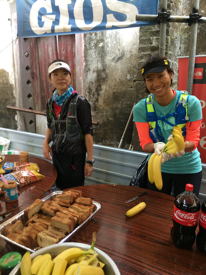 首 战                   —香港TNF100越野赛