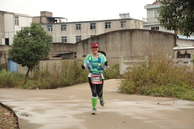 越野小白升级当中，此处省略500字