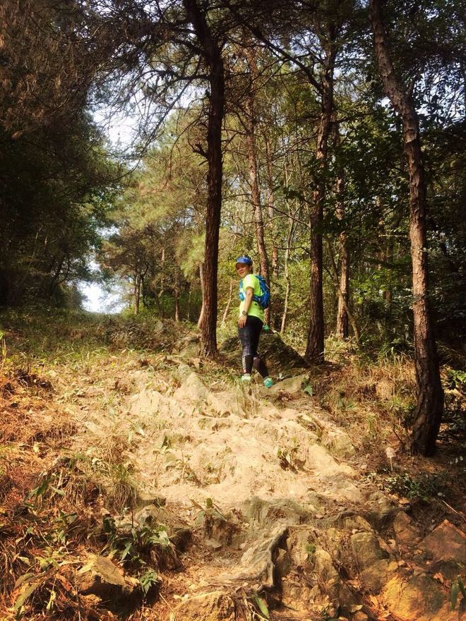 越野小白升级当中，此处省略500字